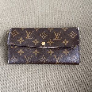 Authentic Louis Vuitton wallet.